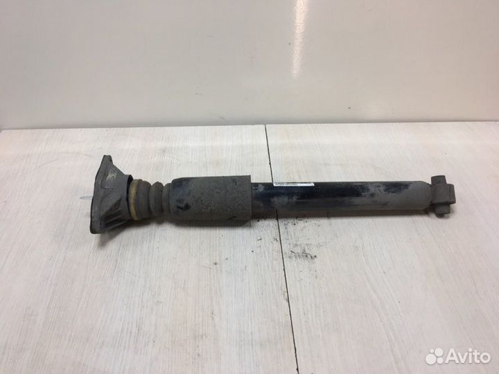 Амортизатор задний Bmw 116I F20