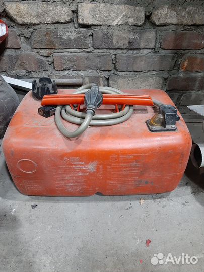 Моторная лодка Неман 1