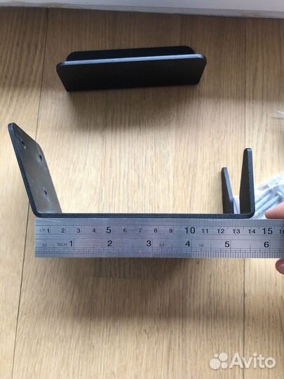 Настенный держатель для велосипеда за педаль