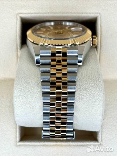 Часы: Rolex Sky-Dweller 42 mm 336933