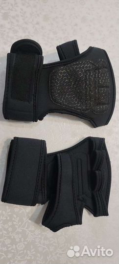 Перчатки для тренировок