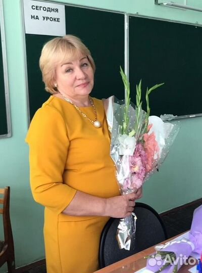 Няня, воспитатель