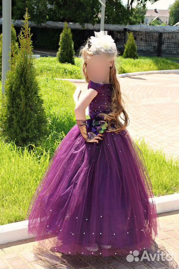 Платье нарядное