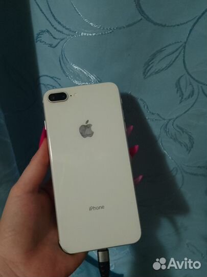 iPhone 8 Plus, 128 ГБ