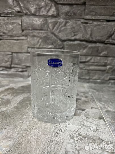 Фужеры большие, маленькие и стаканы