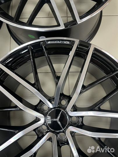 Диски разноширокие 19/5/112 на Mercedes