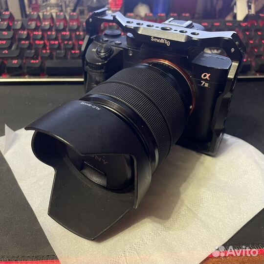 Обьектив sony fe 28-70 - 3.5-5.6