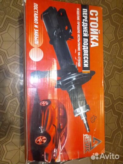 Передняя правая стойка priora