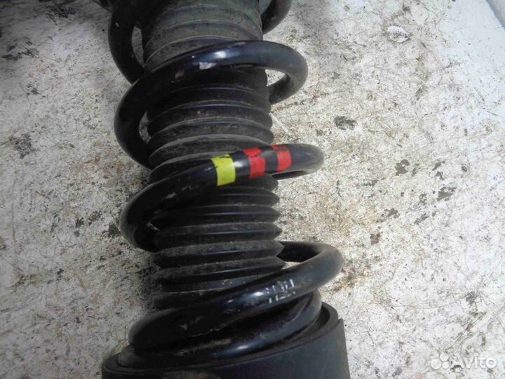 Амортизатор задний L Volkswagen Touareg 2 7P