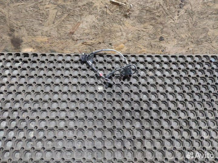 Датчик ABS передний правый Genesis G70 седан G4KL