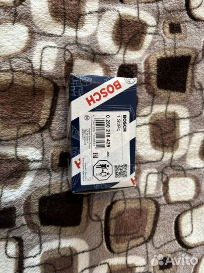 Датчик массового расхода воздуха bosch 0280218429