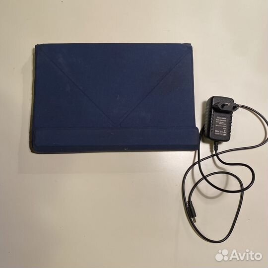 Ноутбук планшет Dexp Ursus GX210