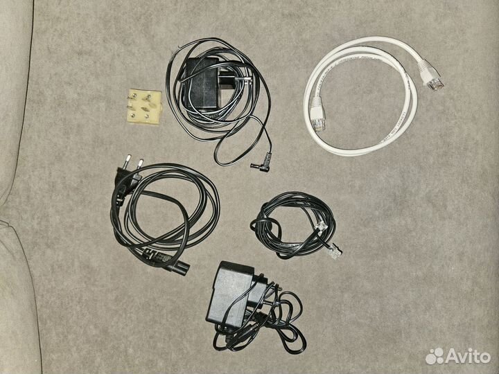 Зарядные устройства и провода