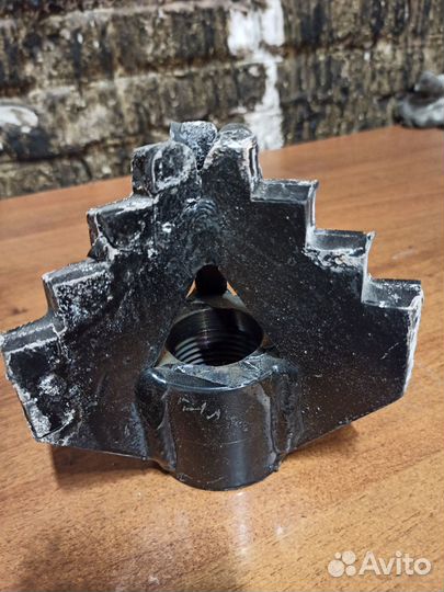 Долото буровое лопастное для малогабариток(вода)