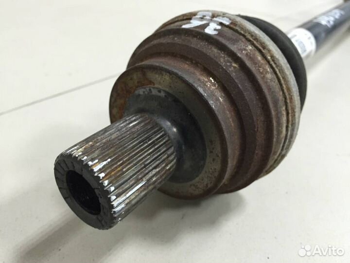 Привод задний правый Volkswagen Tiguan 2017