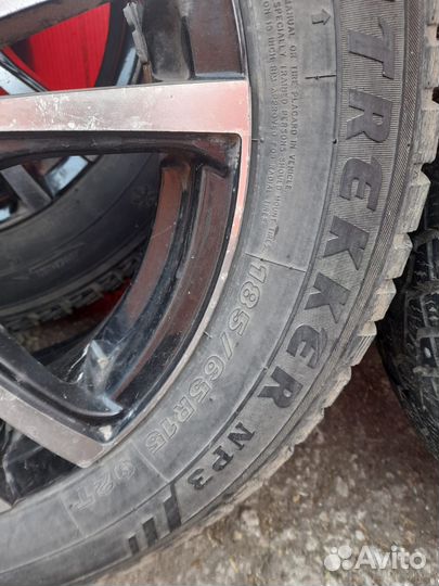 Maxxis ArcticTrekker NP3 185/65 R15
