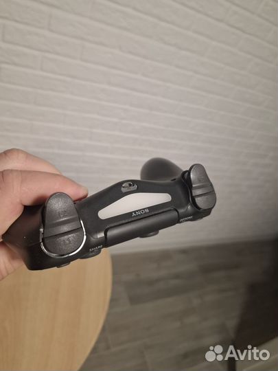 Джойстик для ps4