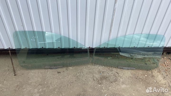 Стекло боковое Ford KA 1