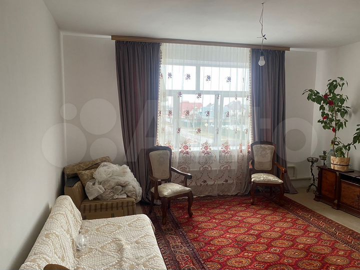 Дом 320,6 м² на участке 16 сот.