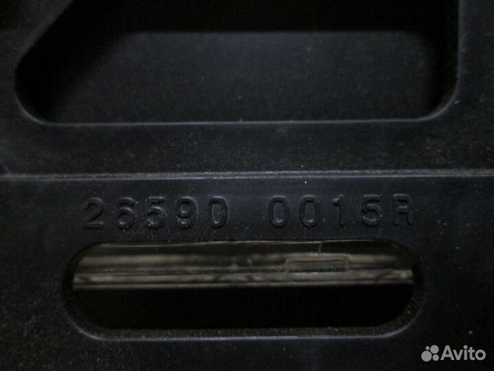 Фонарь задний (стоп сигнал) Renault Fluence Рено