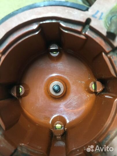 Крышка трамблера Bosch 1235522327