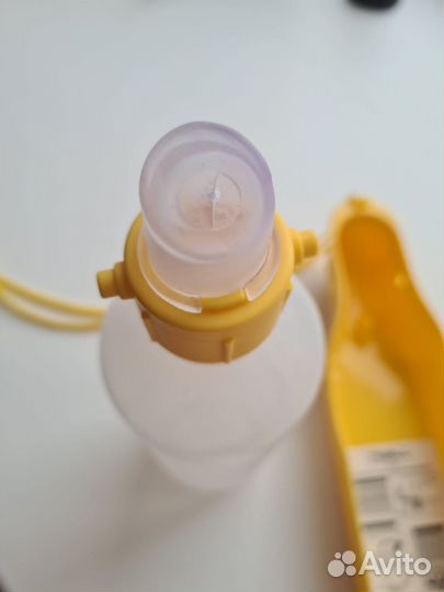 Портативная поилка для собак