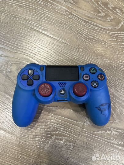 Sony playstation 4 slim