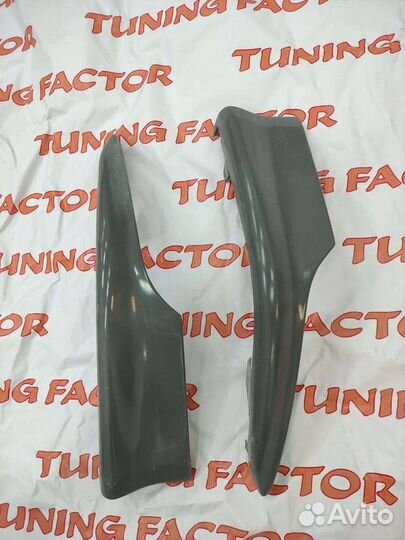 Клыки передние Toyota Corolla Fielder 120 (02-04г)