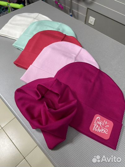 Комплект шапка и снуд новый