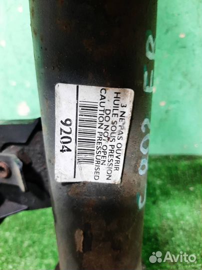 Стойка амортизатора передняя правая Peugeot 3008