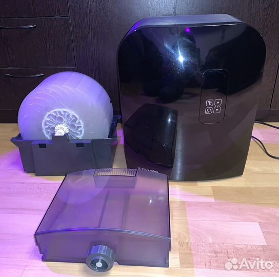 Увлажнитель - мойка воздуха Electrolux ehaw-7510D