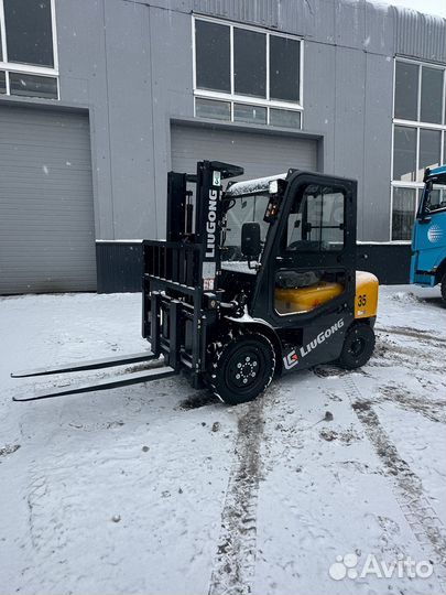 Вилочный погрузчик LiuGong CPCD35, 2023