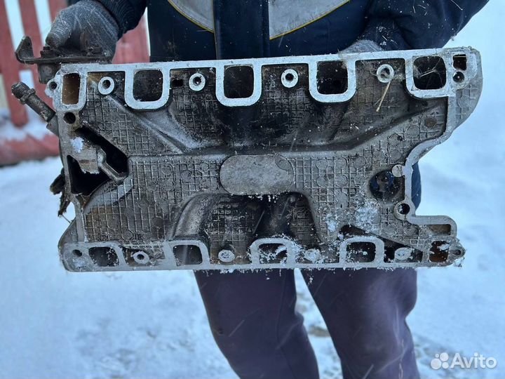 Впускной коллектор газ 53