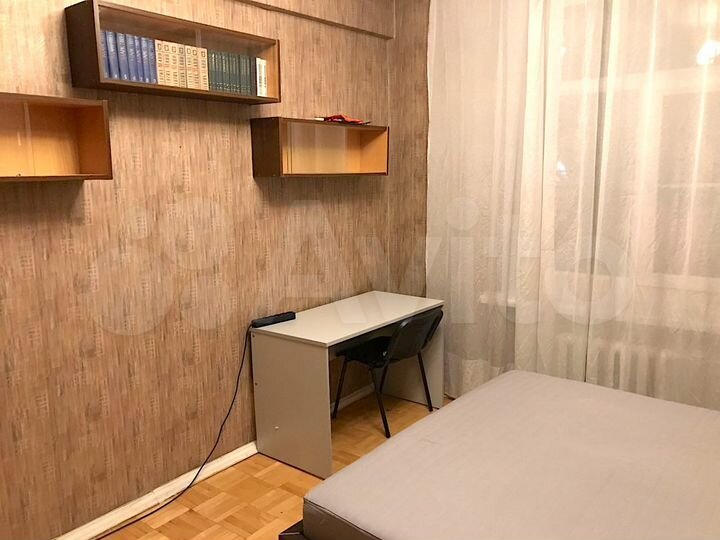 Комната 16 м² в 3-к., 2/4 эт.