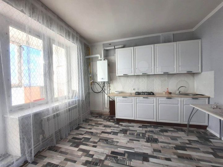 1-к. квартира, 38 м², 4/4 эт.