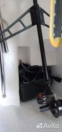 Вертолет игрушка