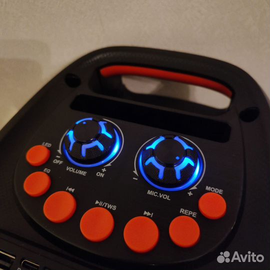 Мощная портативная колонка Bluetooth(NEW)