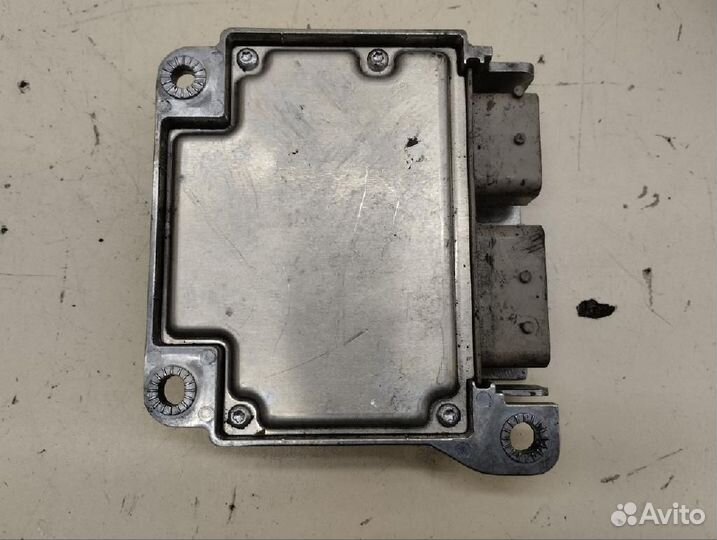 Подушка безопасности в рулевое колесо Hyundai Solaris