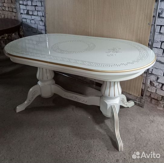 Стол Версаче Лапка