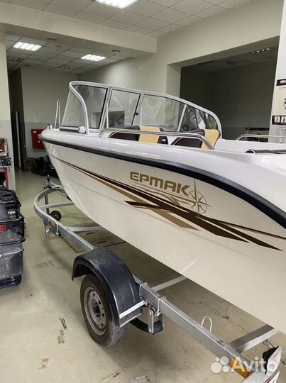 Новый Катер Ермак 510 и лодочный мотор Mikatsu 60