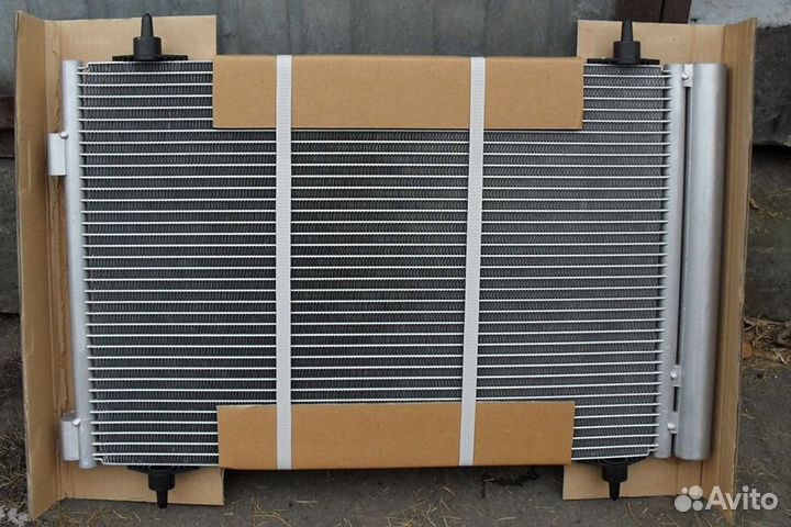 Радиатор кондиционера Ситроен с4 C4 с C 4 2011