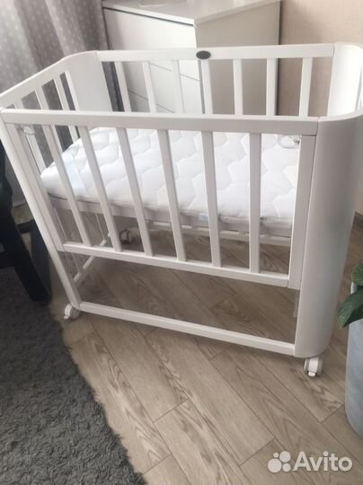 Кроватка детская Nuovita приставная с матрасиком