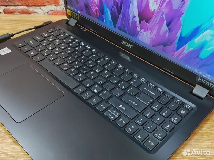 Для игр работы учебы Acer Ноутбук i3-10 FHD,Обмен