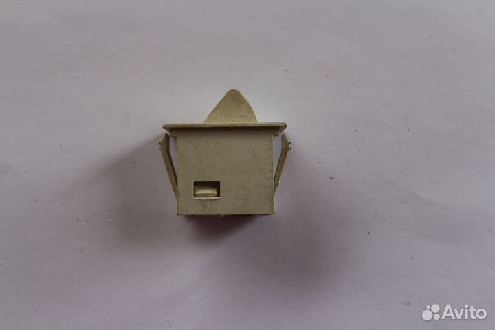 Выключатель света холодильника Атлант вок-2 ухл4