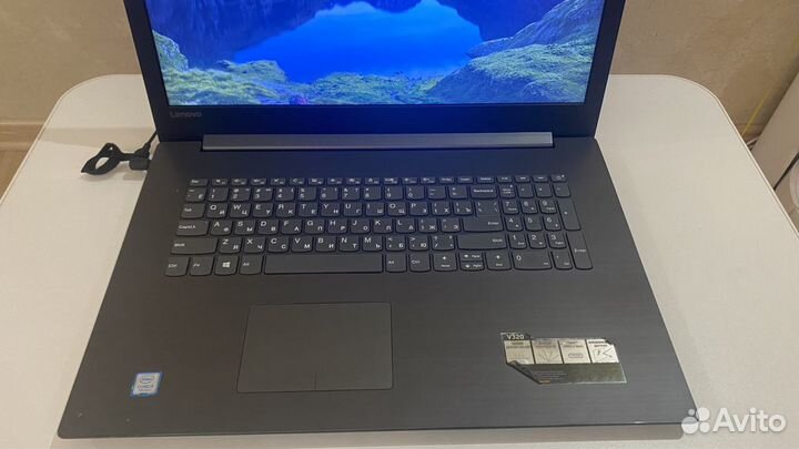 Lenovo ideapad V320-17IKB