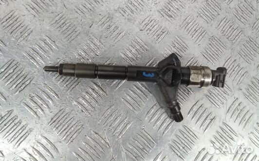 Форсунка дизельная nissan navara D40 (DEA13AL03)