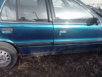 Mitsubishi Lancer 1.5 MT, 1988, битый, 351 000 км, с пробегом, цена 45 000 руб.