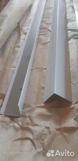 Уголок металлопрофиль 0.50