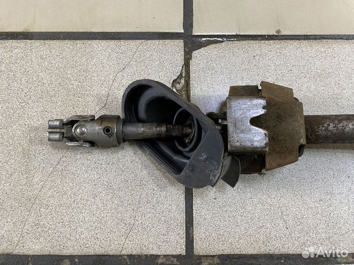 Рулевая колонка Mazda 323 BA