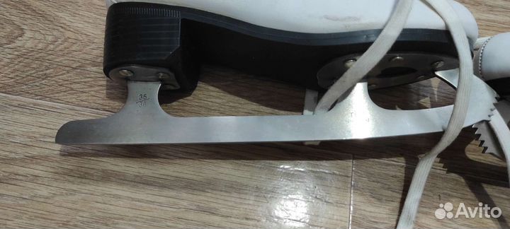 Коньки бу размер 35-36